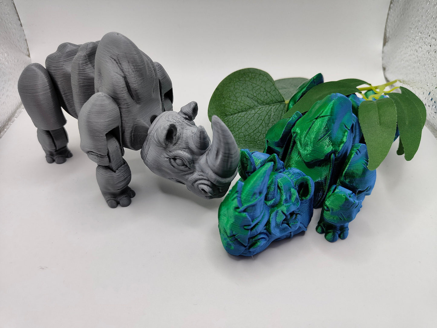 Articulated rhino | 3d Printed rhinoceros | Flexible | Custom Fidget Toy, Desk Pet, Unique Toy - Fidget Toy | rhino with armour