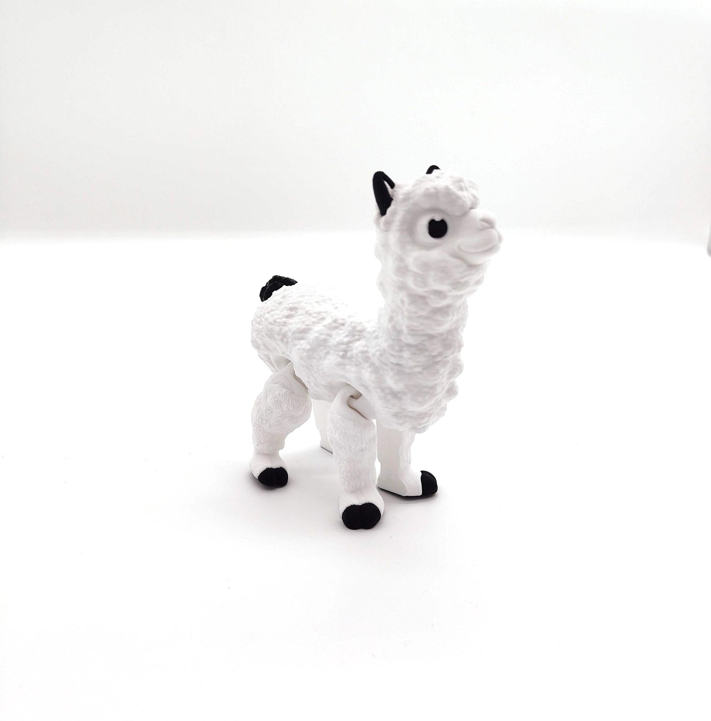 Articulated Alpaca - Customizable Main Colors for a Unique and Tailored Personal Touch | Figurine Statue | Flexi Alpaca | Art Sculpture
