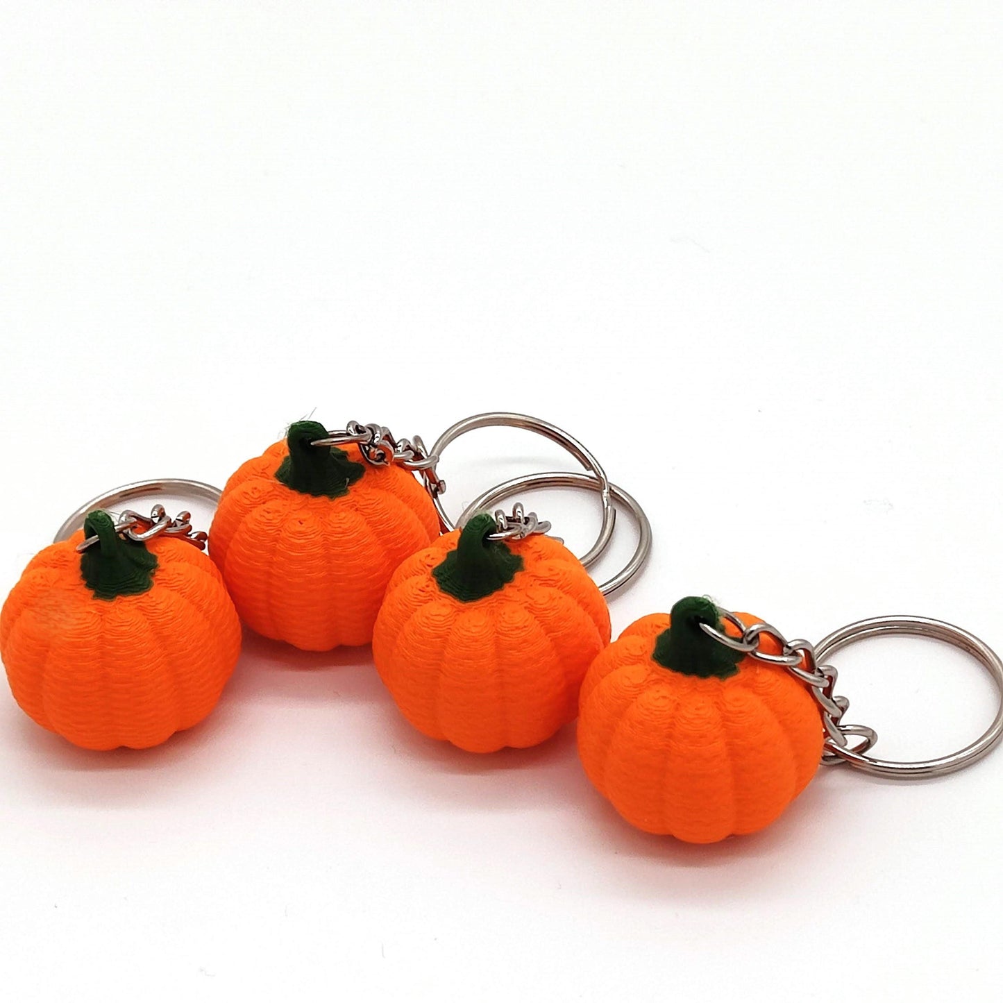 Weave Pumpkin Keychain, Autumn Charm, Cute Fall Accessory, Perfect Seasonal Gift, Halloween Thanksgiving gift, wedding favour