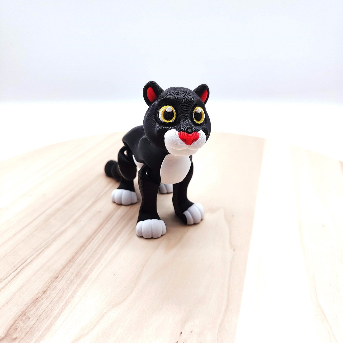 Black Panther Figurine - Interactive Fidget Toy for Stress Relief – Perfect for Display or Everyday Use – A Must-Have Gift for everyone!