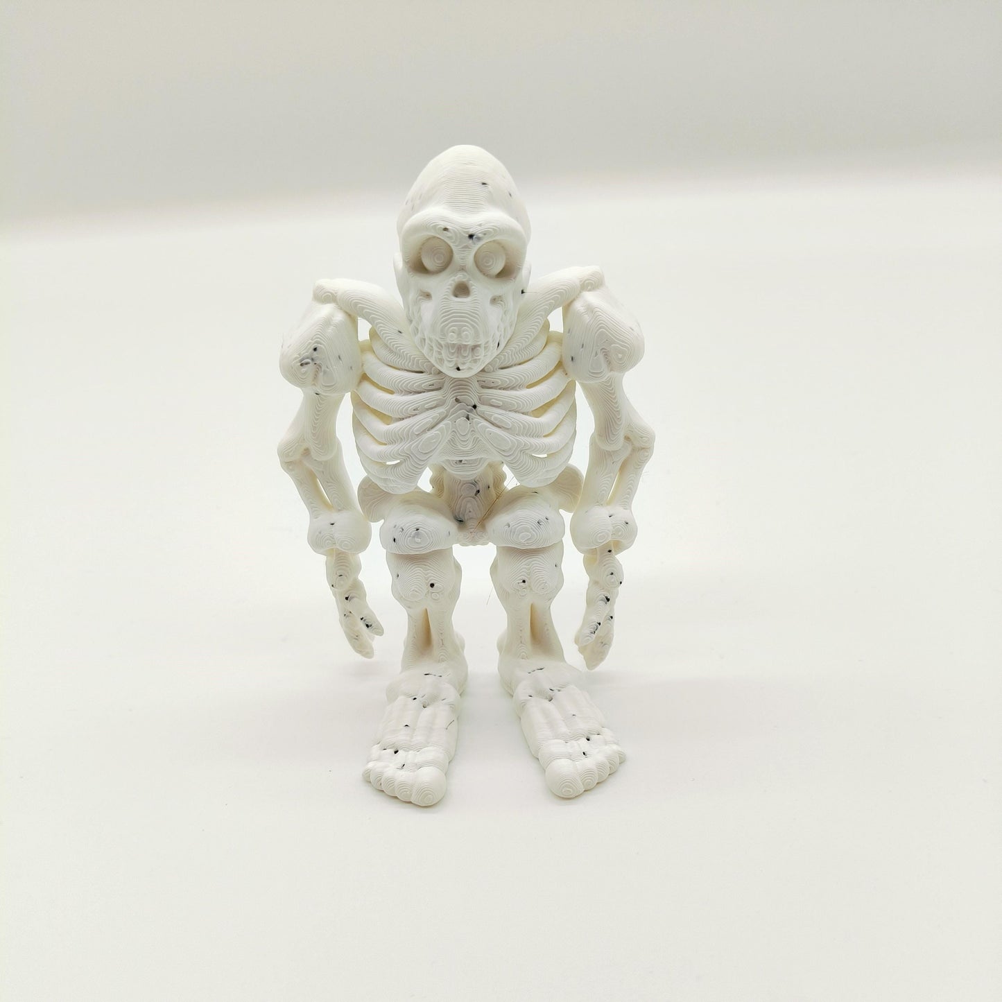 Bigfoot Skeleton Figurine – Unique Halloween Decor, Spooky Sasquatch Toy for Collectors and Cryptid Fans