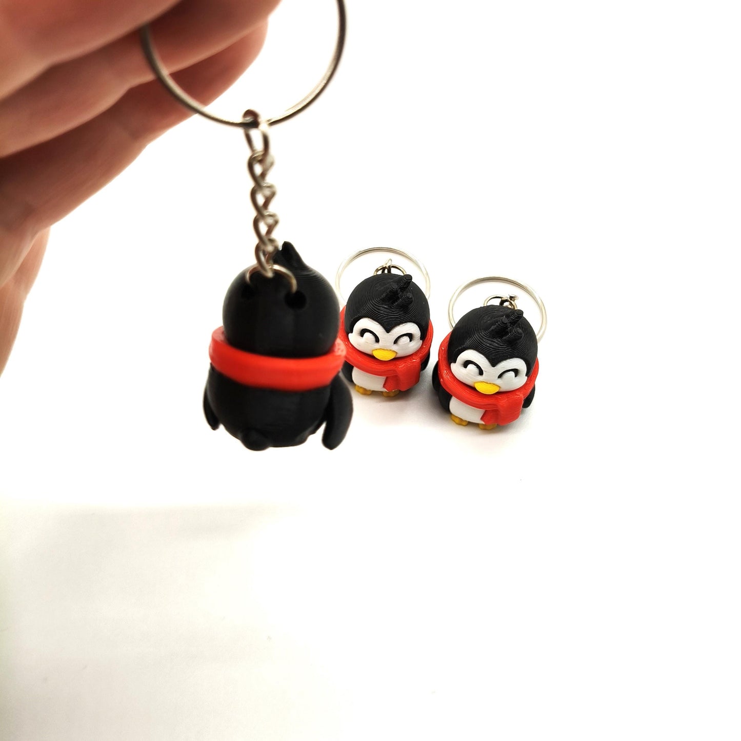 Cute Penguin Keychain with Red Scarf – Adorable Winter-Themed Accessory for Bags, Keys, and Gifts– Perfect for Animal Lovers