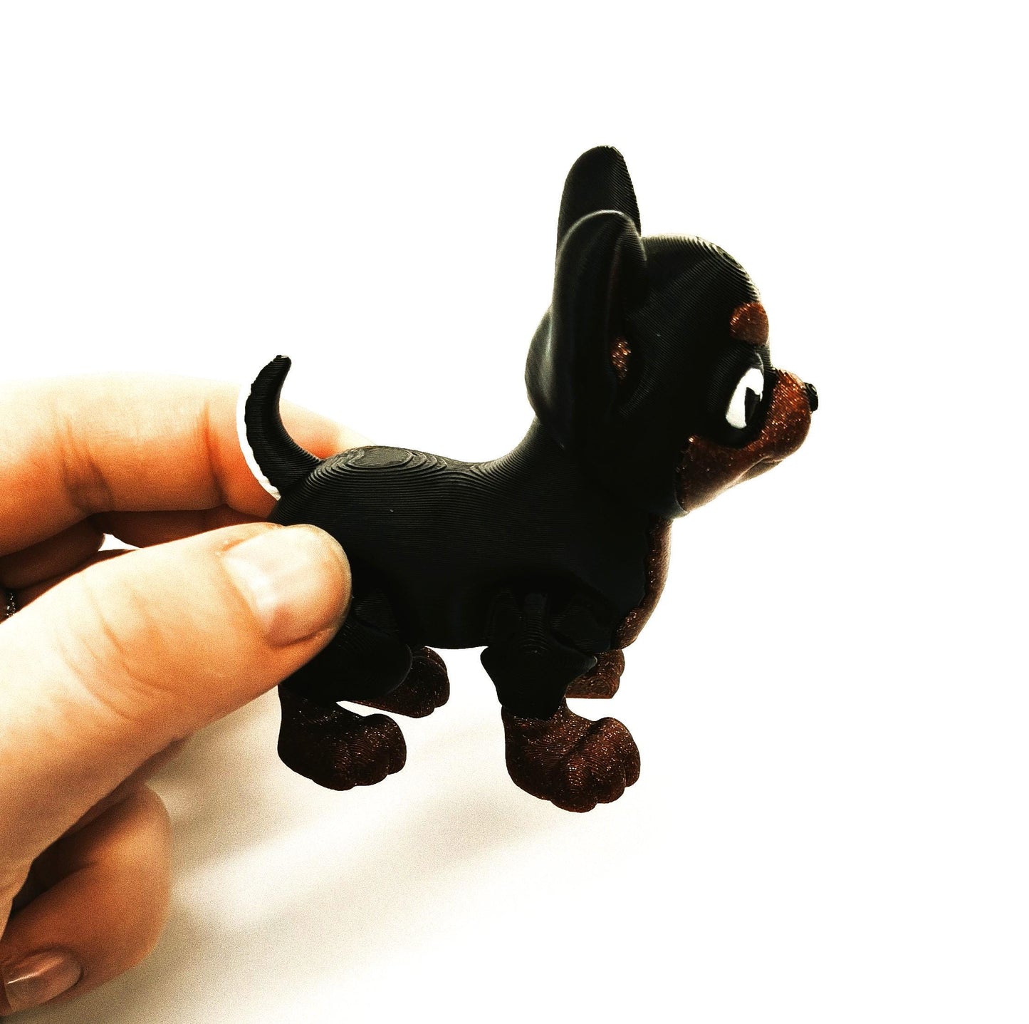 Articulated Chihuahua Figurine – Flexible Dog Figurine – Cute Puppy Gift – Fidget Desk Decor for Dog Lovers & Collectors