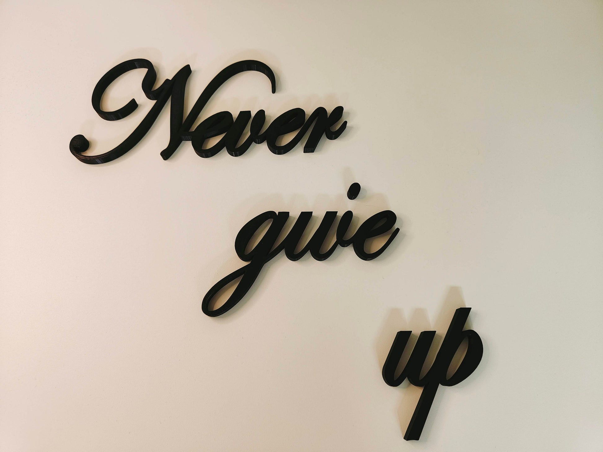 Never give up sign, wall plastic sign, motivational quote sign, sign home decor, 3D printed