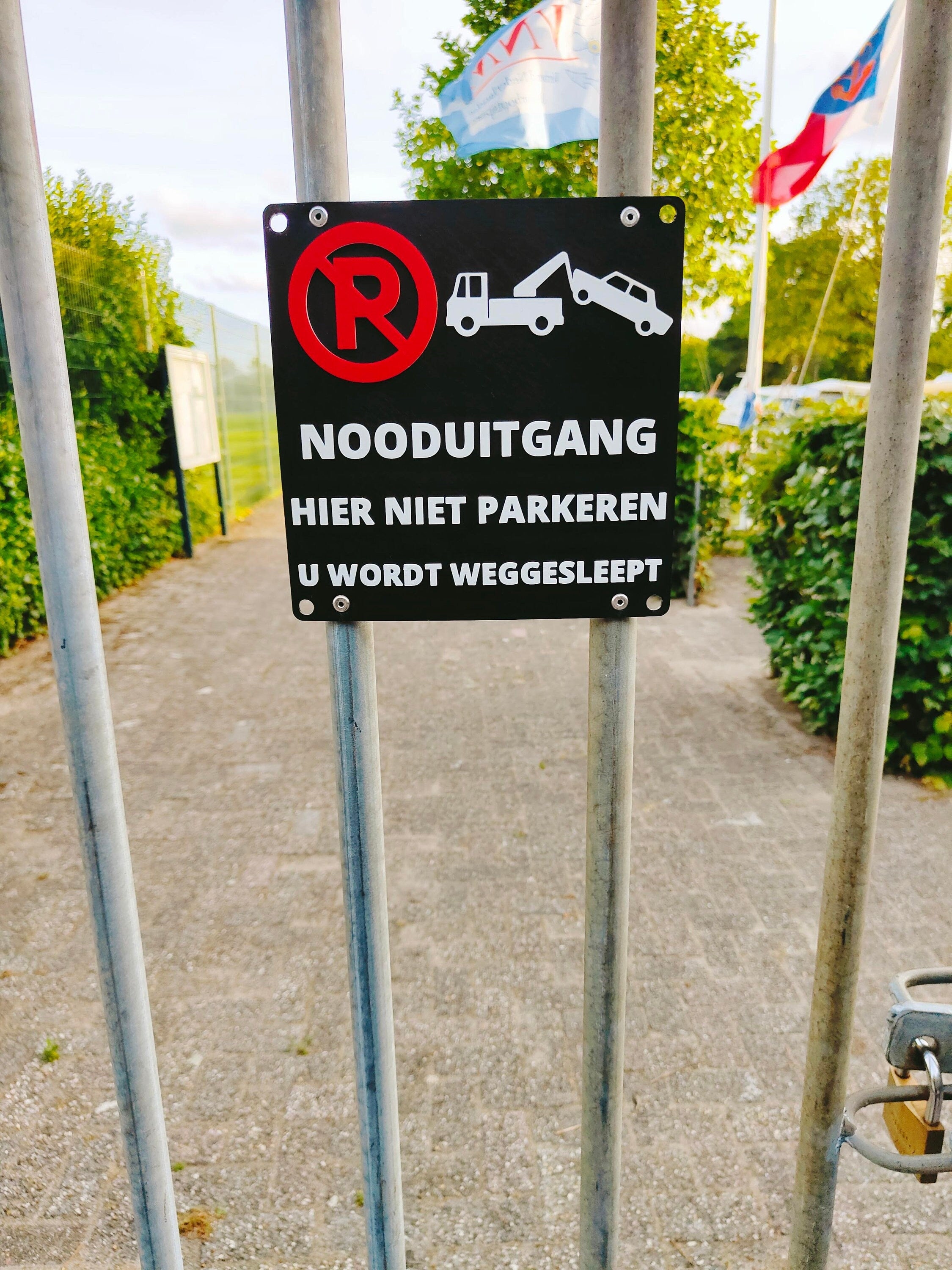 Custom "Do not park" letters sign, door plastic sign, 3d printed, great for any garage |No Parking Sign Private Property Sign | waterproof