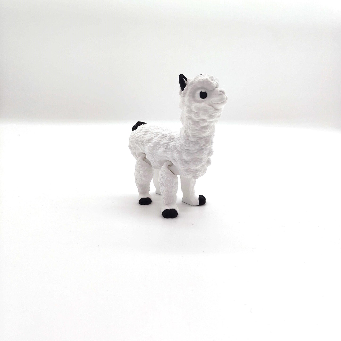 Articulated Alpaca - Customizable Main Colors for a Unique and Tailored Personal Touch | Figurine Statue | Flexi Alpaca | Art Sculpture