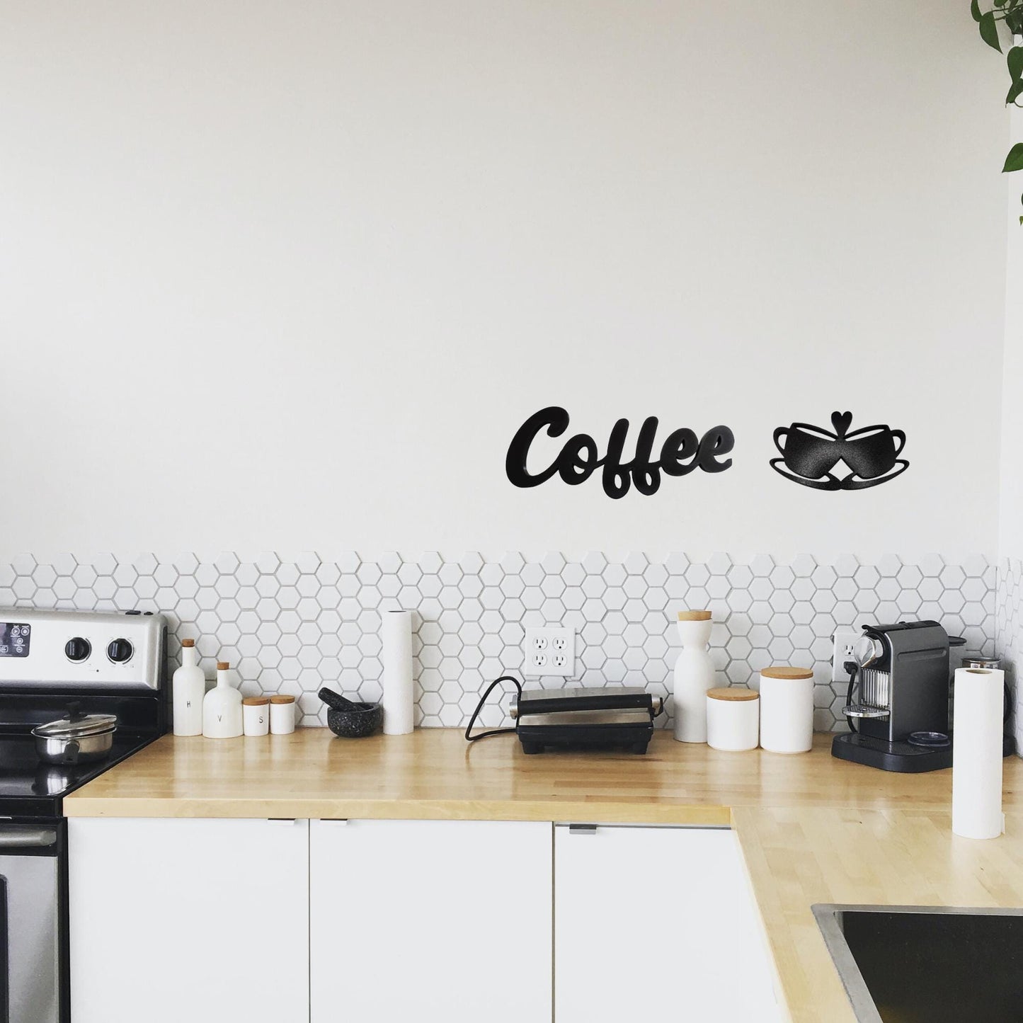 Double Heart Coffee Cup Wall Sign – Perfect for Couples & Coffee Lovers, Kitchens, and Coffee Enthusiasts, Stands on itself too