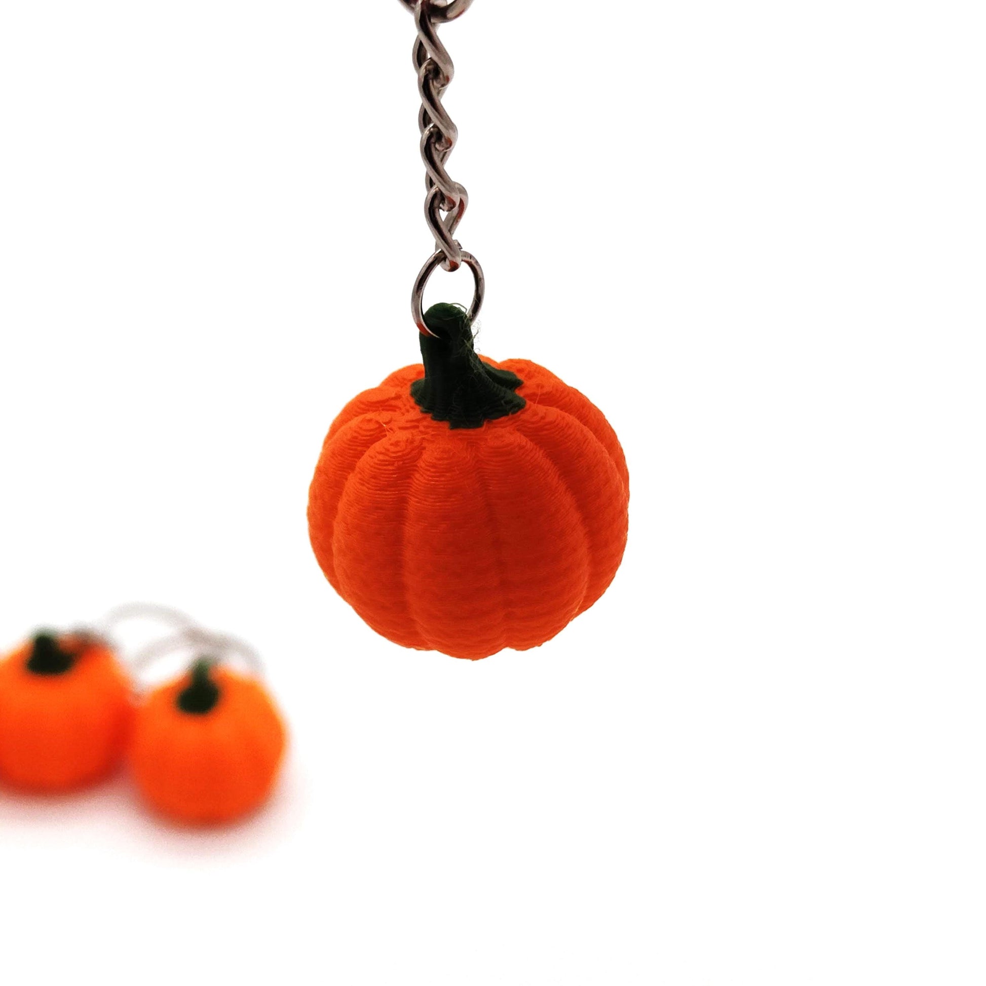 Weave Pumpkin Keychain, Autumn Charm, Cute Fall Accessory, Perfect Seasonal Gift, Halloween Thanksgiving gift, wedding favour
