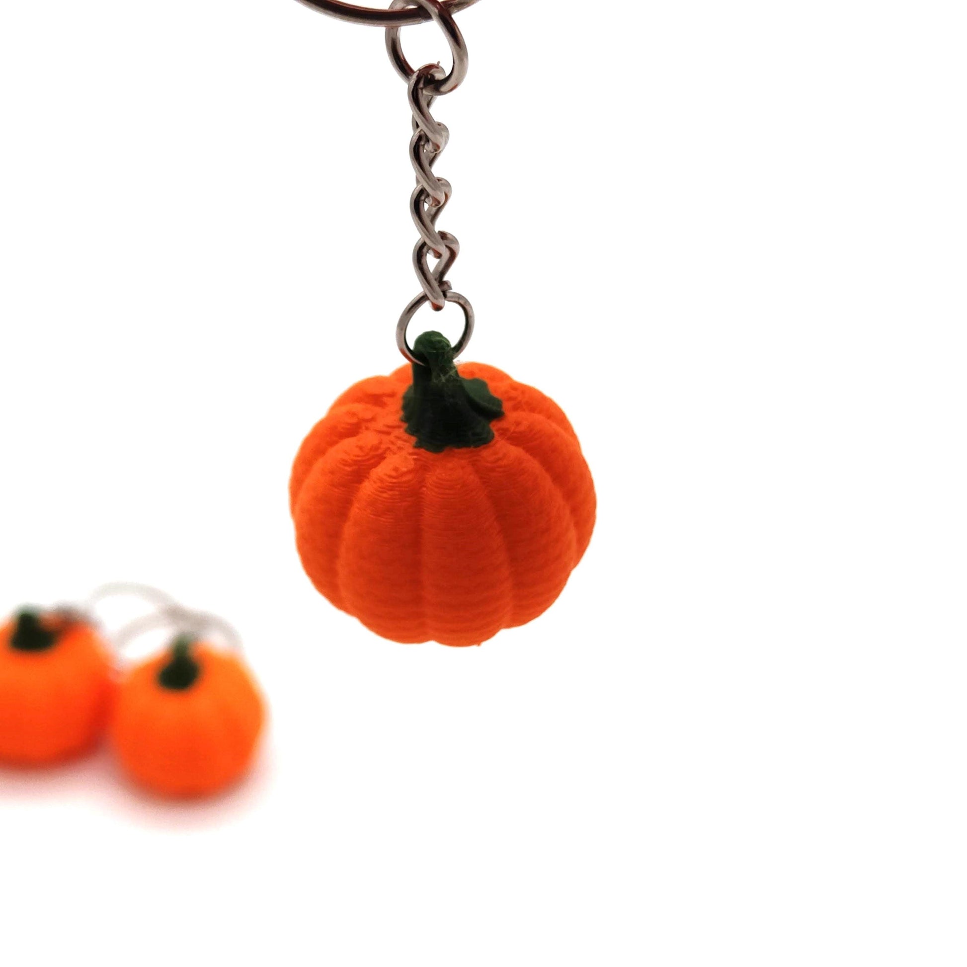 Weave Pumpkin Keychain, Autumn Charm, Cute Fall Accessory, Perfect Seasonal Gift, Halloween Thanksgiving gift, wedding favour