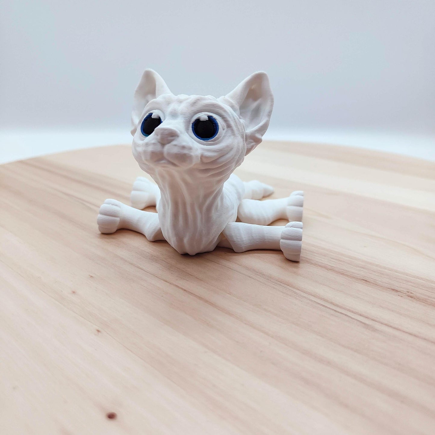 Sphynx Cat Figurine with Big Expressive Eyes – The Perfect Gift for Cat Lovers and Home Décor Enthusiasts, Flexi Sphynx Cat
