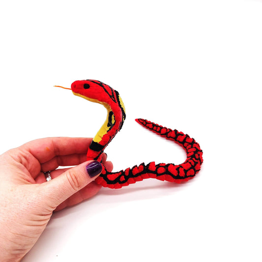 Cobra Snake with Striking Detail, Perfect for Home Décor, Educational Displays, Themed Parties, or as a Unique Gift for Wildlife Enthusiasts