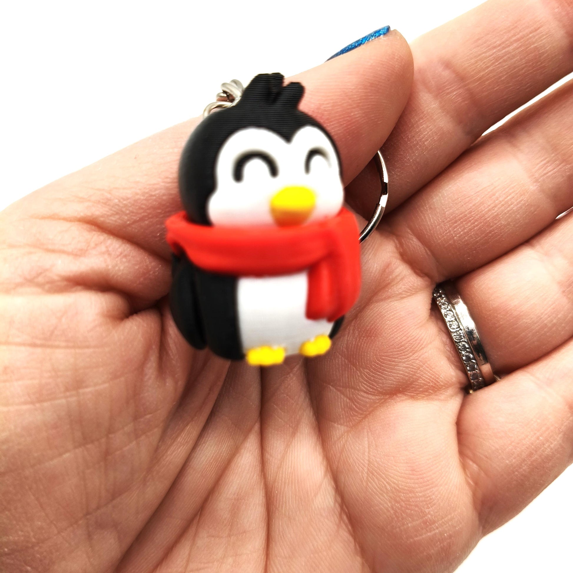 Cute Penguin Keychain with Red Scarf – Adorable Winter-Themed Accessory for Bags, Keys, and Gifts– Perfect for Animal Lovers