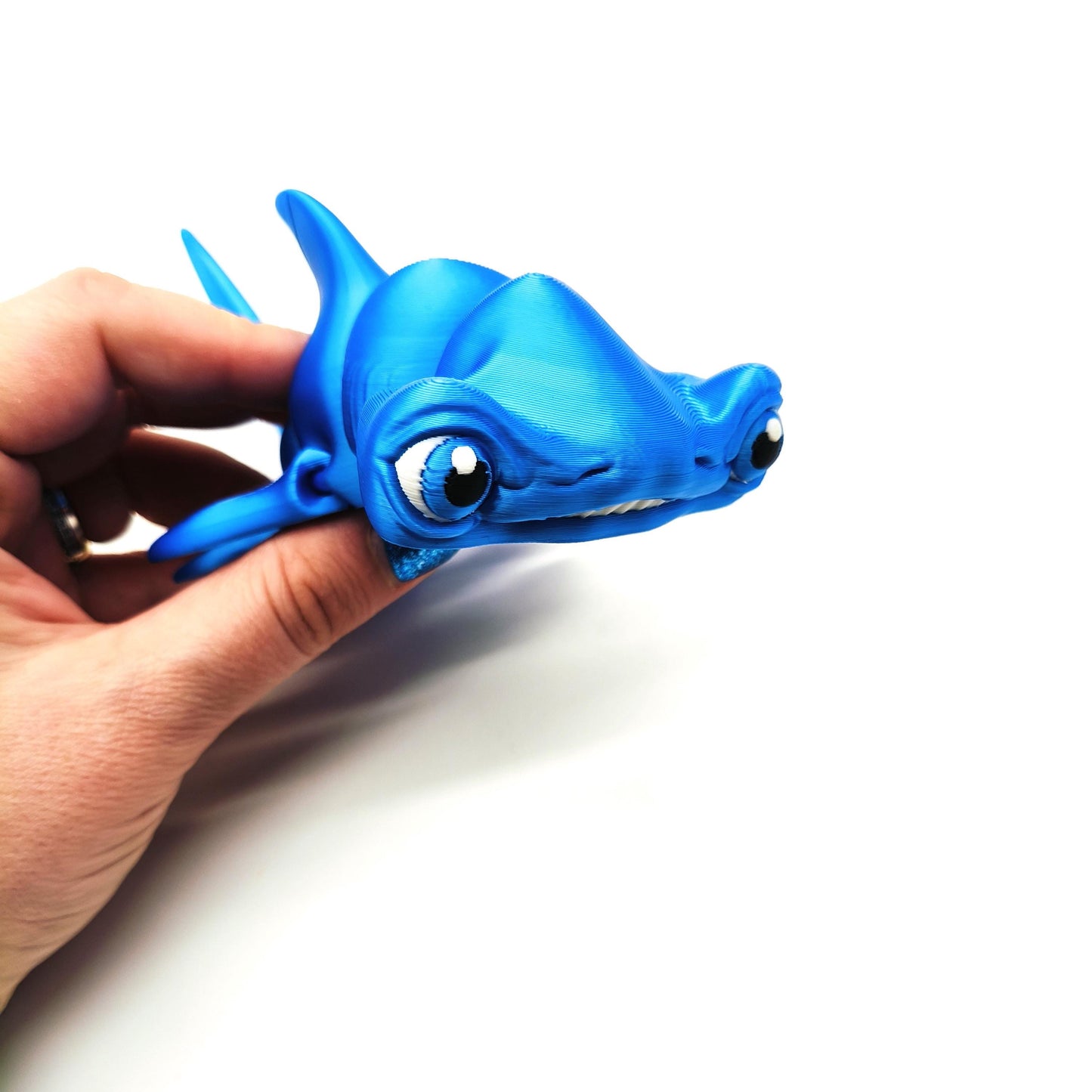 Adorable Articulated Hammerhead Shark Toy – Perfect for Ocean Lovers, Kids, and Unique Gift Enthusiasts
