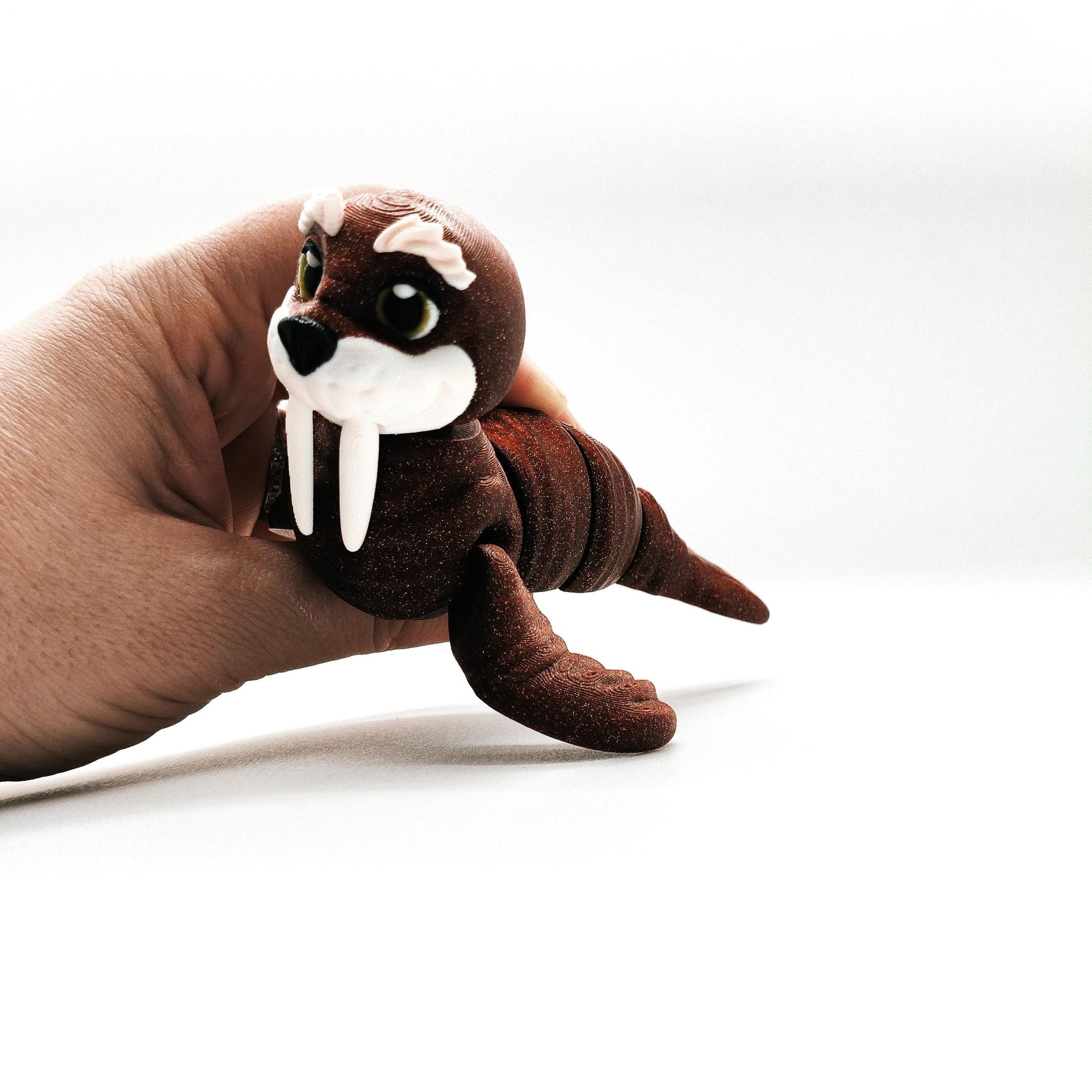 Articulated Walrus Figurine – Fidget Animal Gift – Cute Walrus Figurine – Unique Desk Toy – Fun Gift for Ocean Lovers