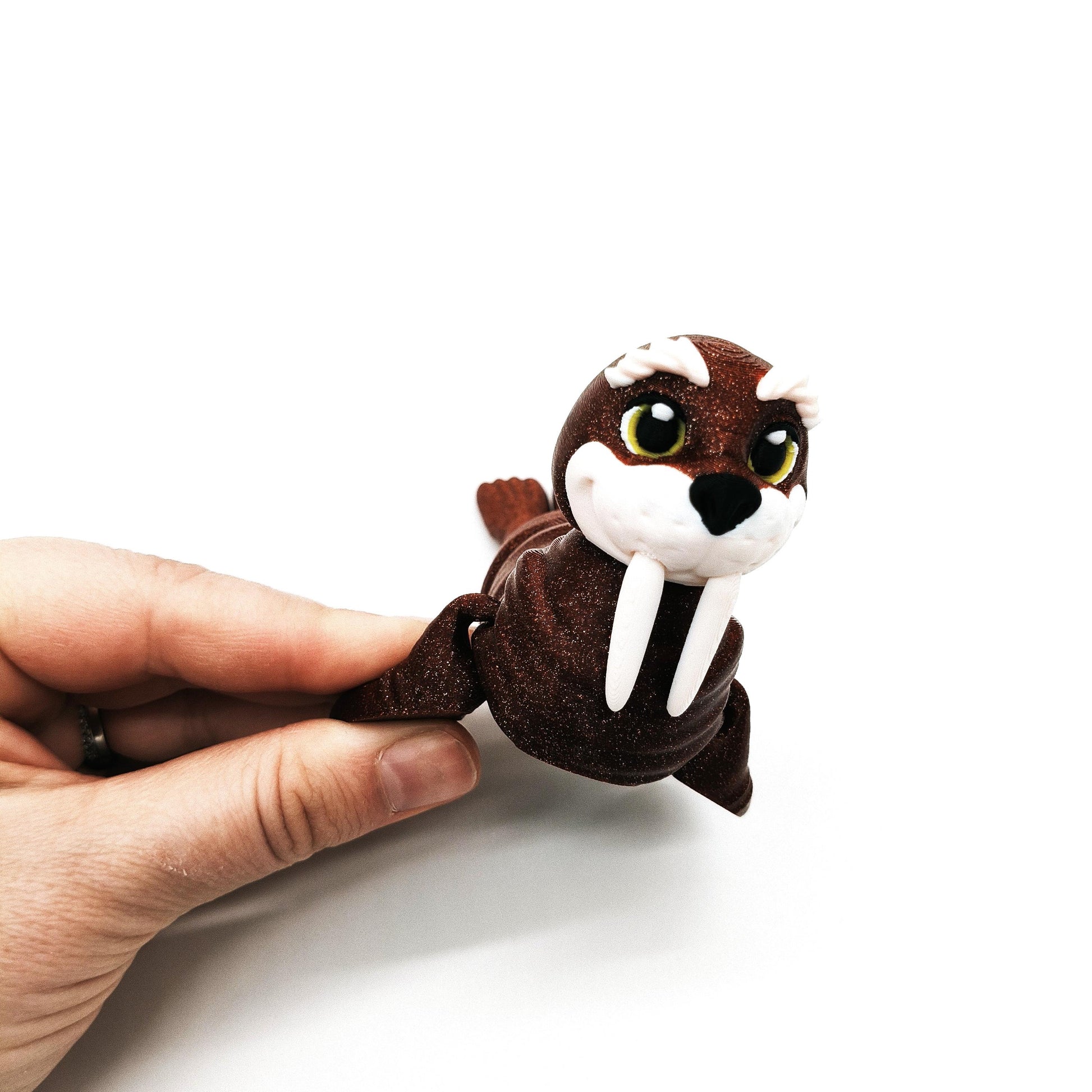 Articulated Walrus Figurine – Fidget Animal Gift – Cute Walrus Figurine – Unique Desk Toy – Fun Gift for Ocean Lovers