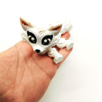 Articulated Arctic Fox – Poseable Flexible Animal Figure – Cute Fidget Companion, Perfect Gift for Animal Lovers, Fantasy Creature