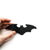 Articulated Bat Fidget Toy – Flexible Bat Figure – Halloween Decor, Desk Toy, Stress Relief Gift, Gothic Home Decor