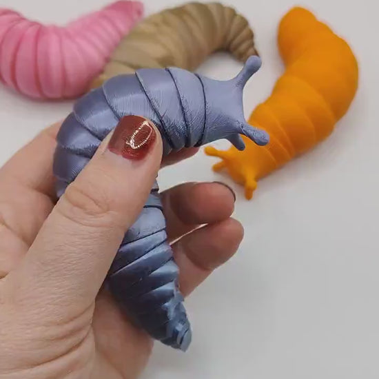 Slug Fidget Toy | 3D Printed Worm Fidget Desk Toy | Friendly Articulated Wiggly Slug